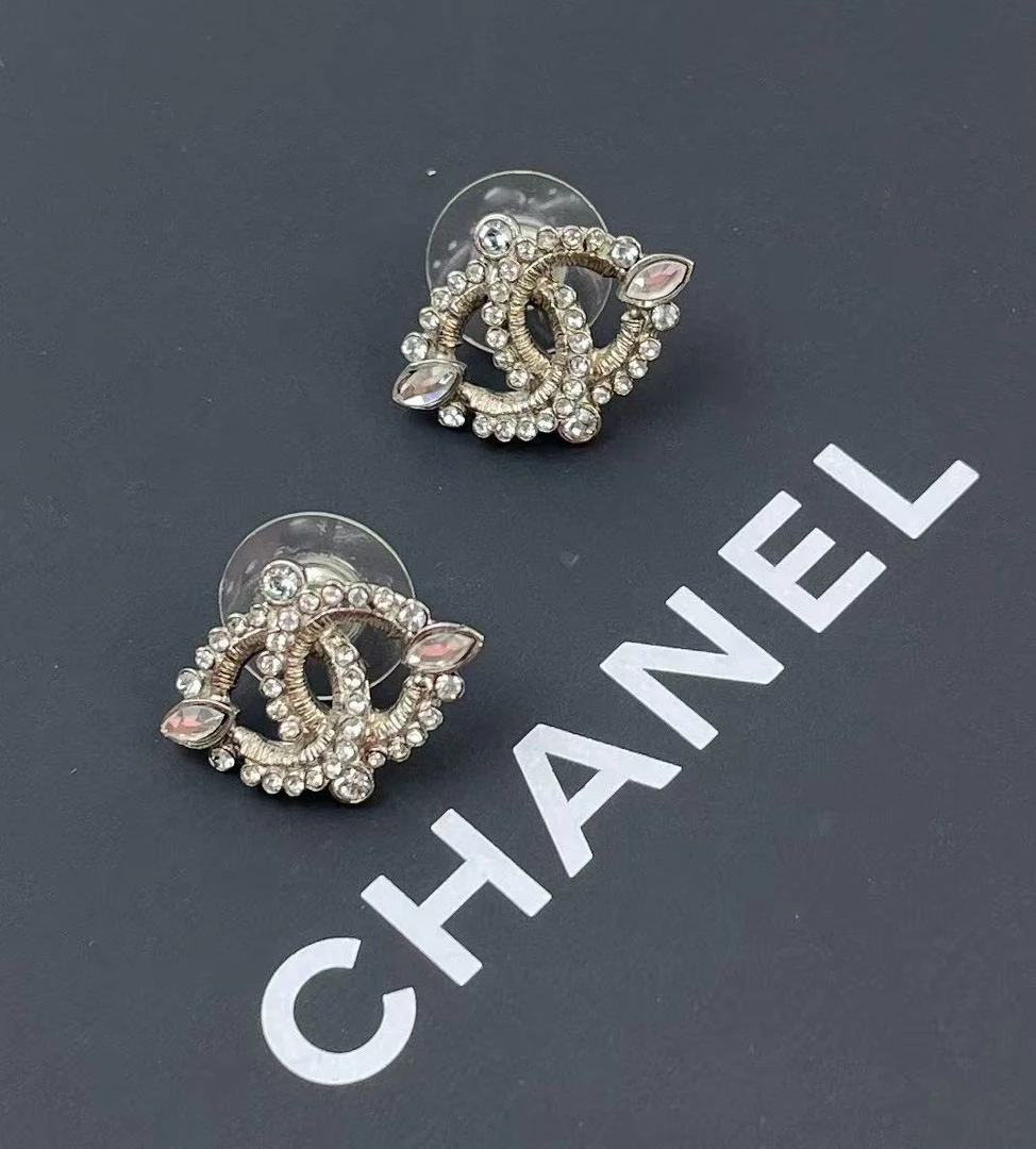 95新 Chanel/香奈儿 代卖服务 满钻双c耳钉 16694504 nn