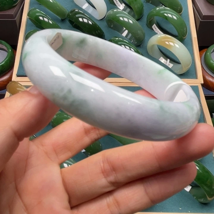 翡翠未镶嵌手镯翡翠手镯63口径