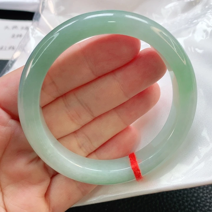 翡翠手镯未镶嵌58正