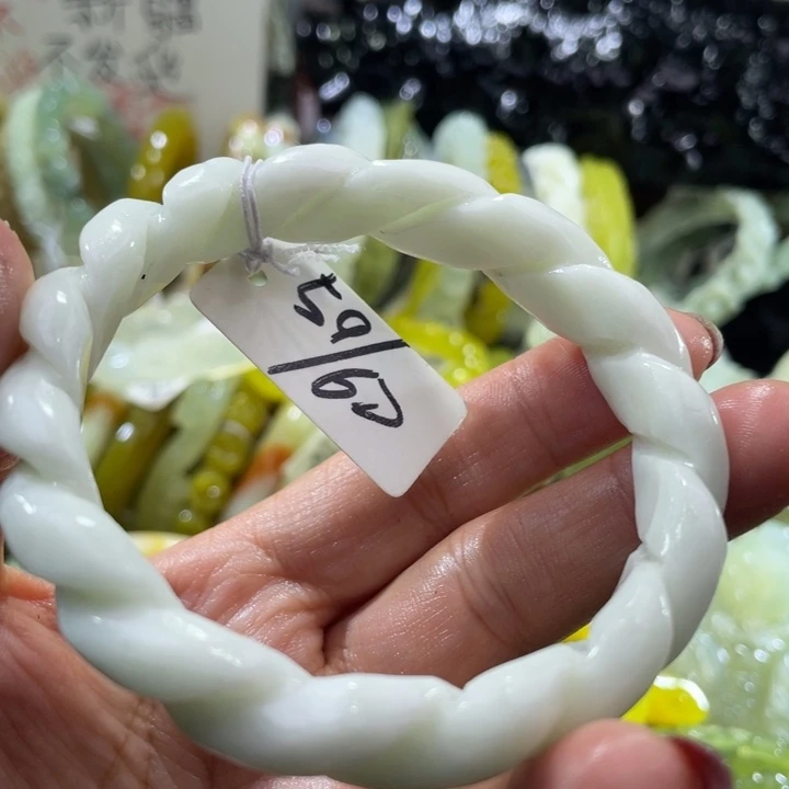 岫玉未镶嵌手镯59:60