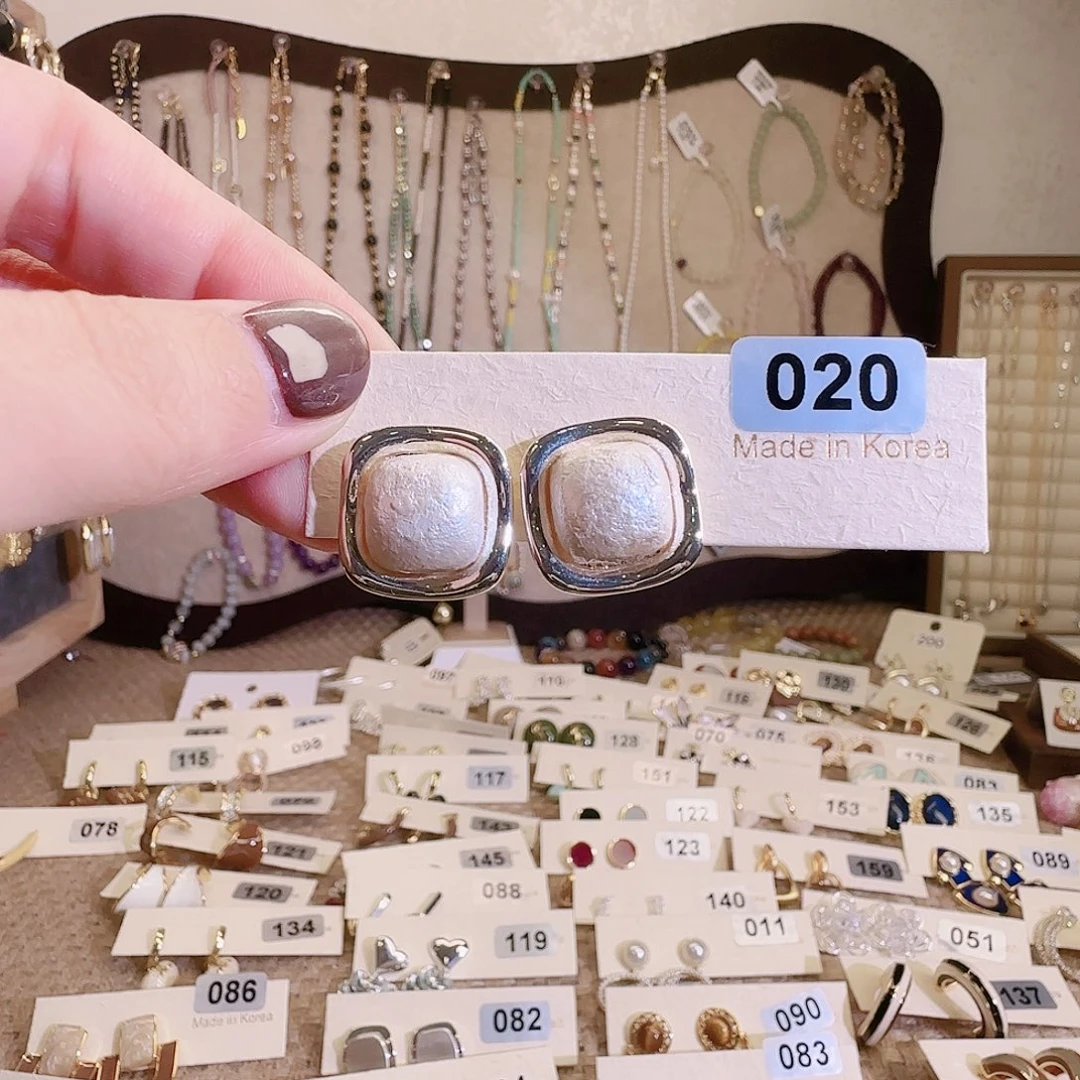 仿珍珠铜合金925银耳钉