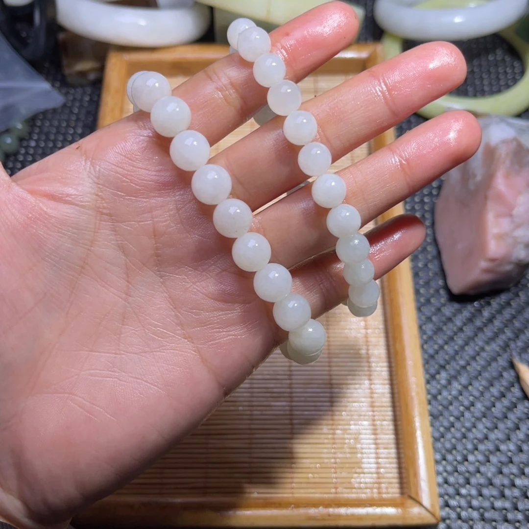 未镶嵌和田玉车挂