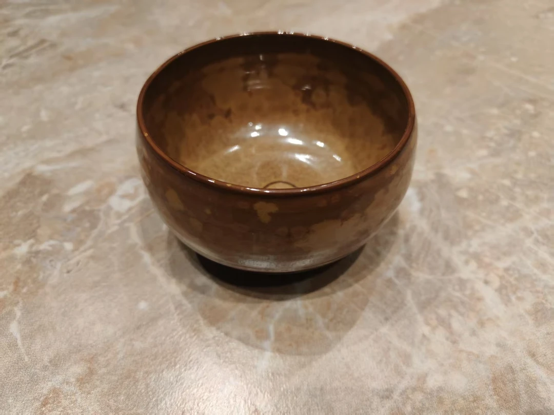 落地金钱蛋壳碗