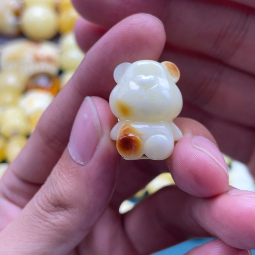 琥珀未镶嵌裸石蜜蜡