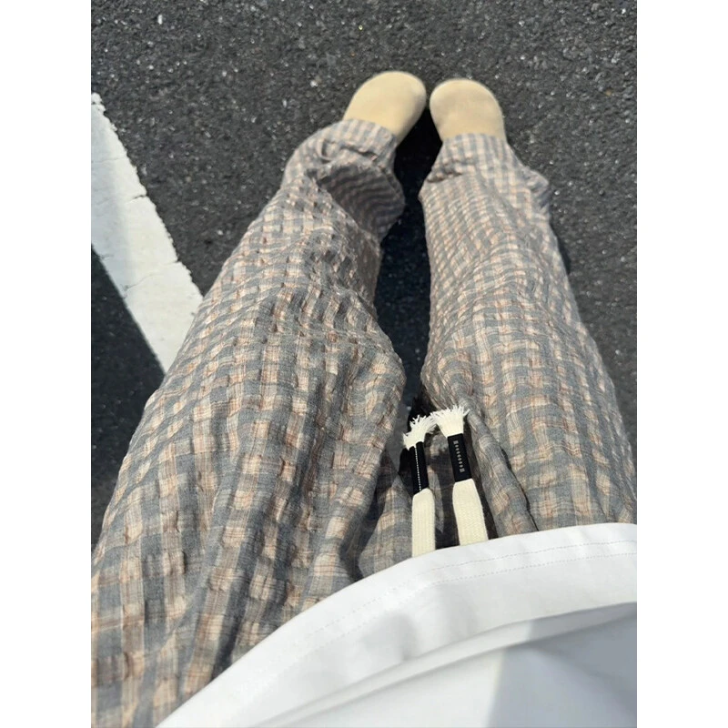 格纹泡泡纱冰丝速干休闲裤男夏季薄款日系潮牌宽松直筒阔腿长裤子