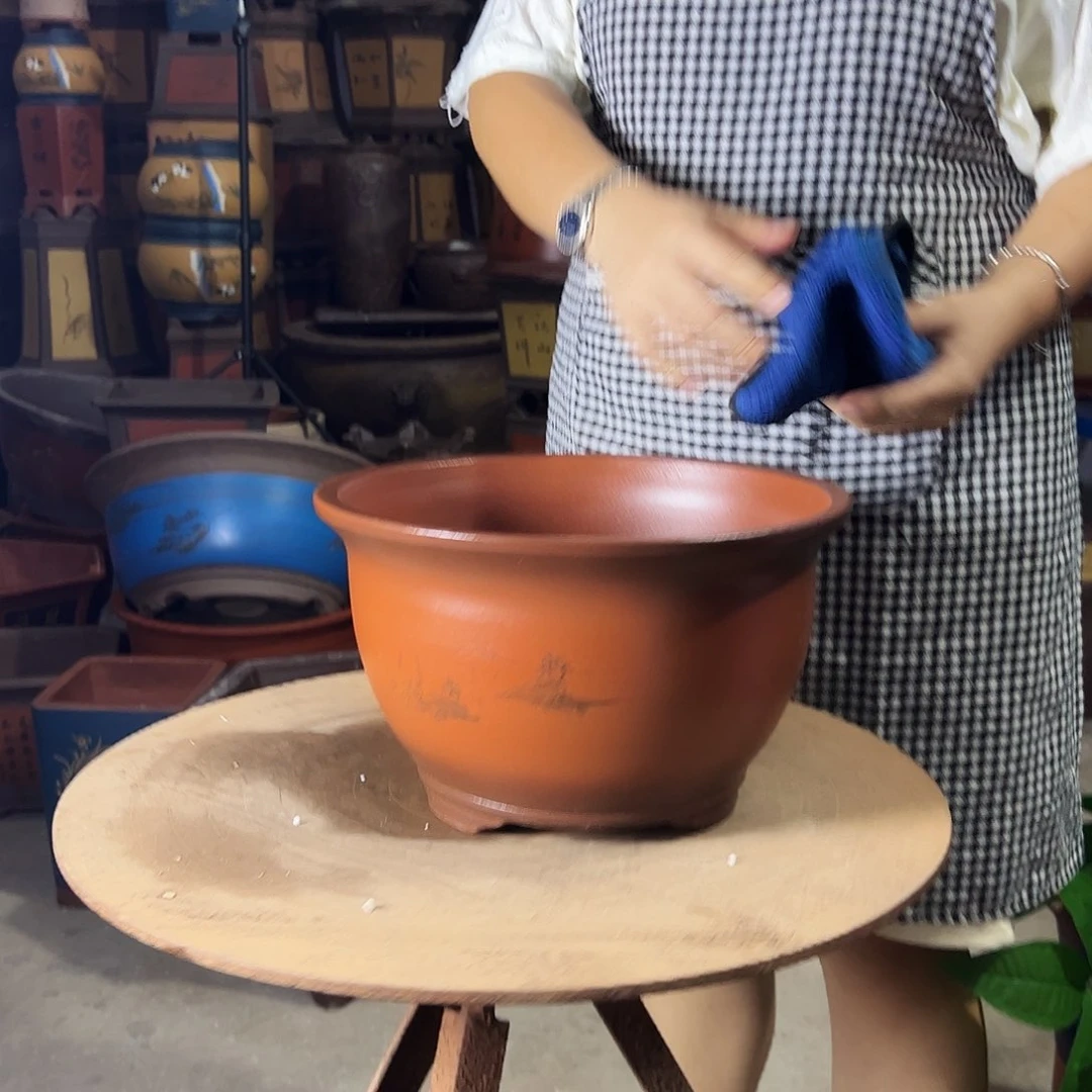 宜兴紫砂花盆30紫气东来
