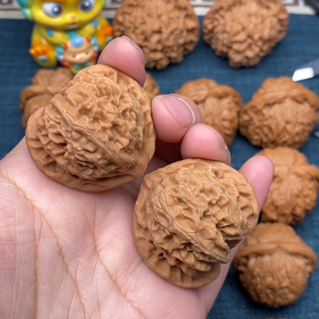 文玩核桃把件38精品桃心宫灯全品