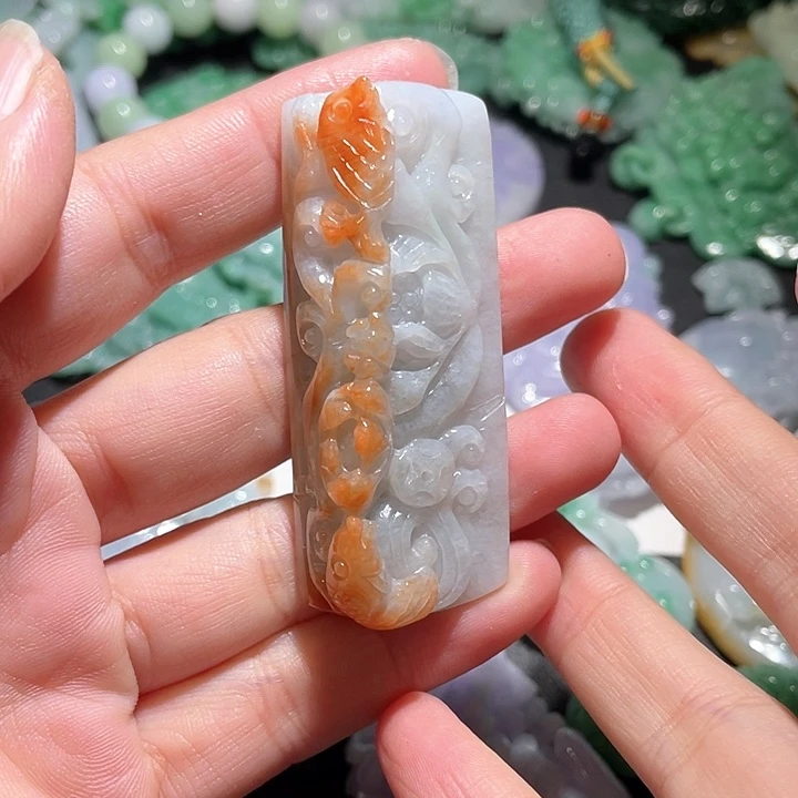 颈饰未镶嵌翡翠天