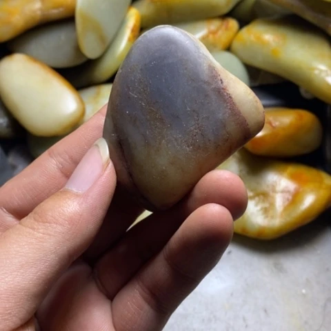 未镶嵌和田玉（糖玉）挂件