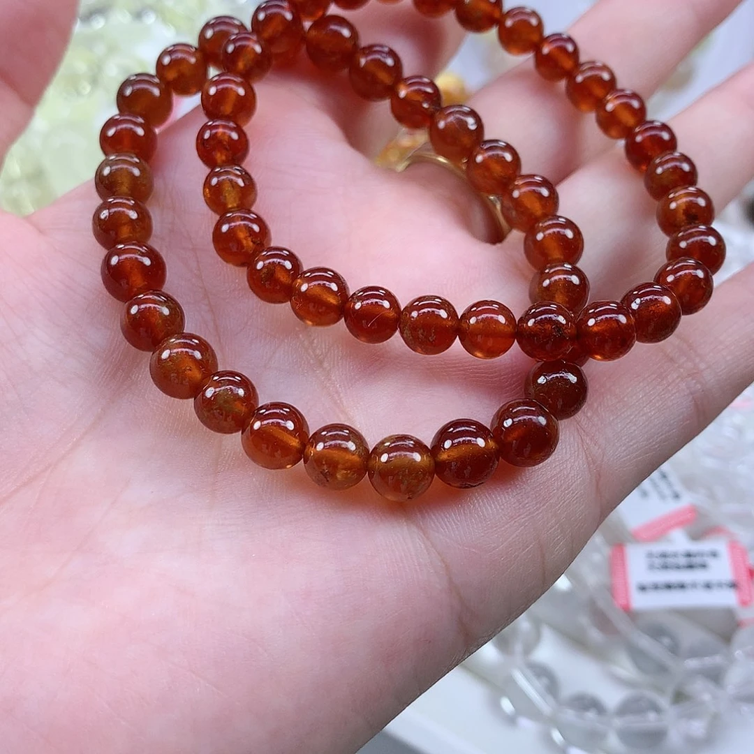 水晶手链未镶嵌石榴石6mm