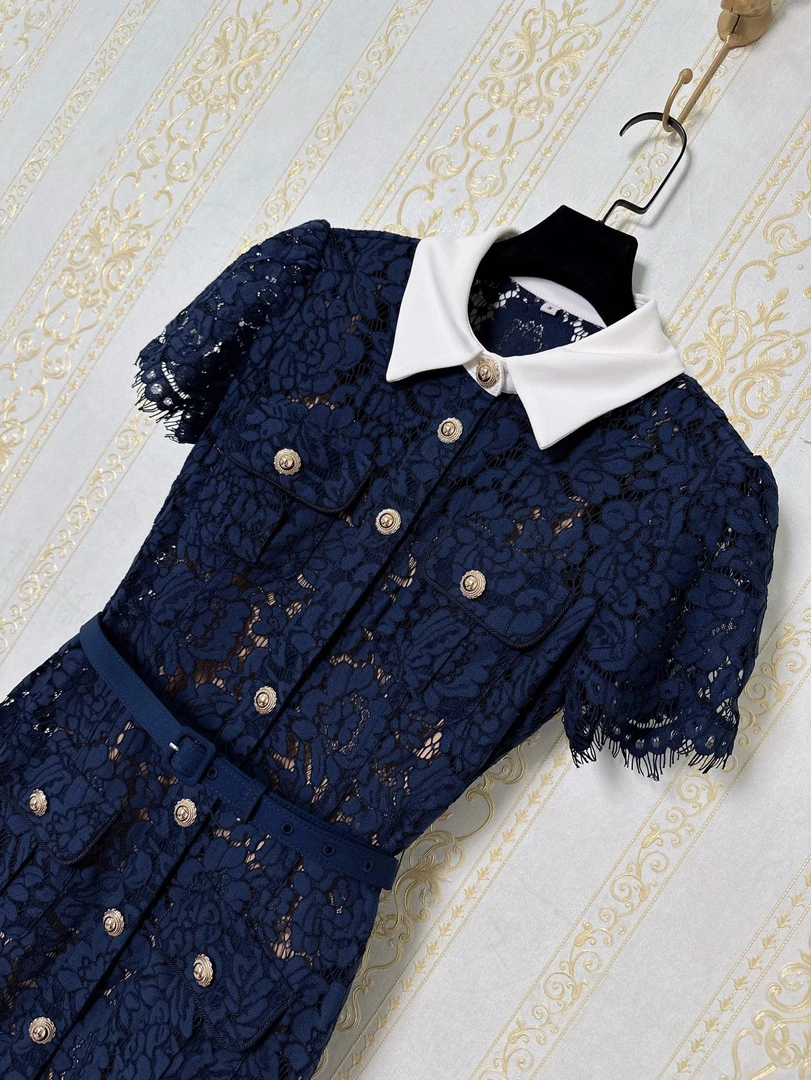 （sisi家）蓝色气质洋气碎花蕾丝连衣裙秋季裙子长款轻奢显瘦优雅