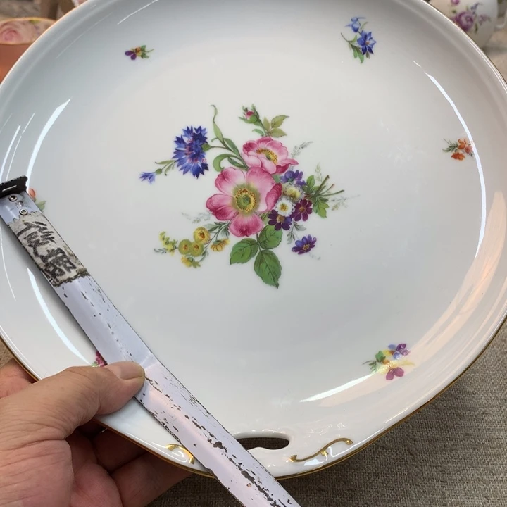 金瓷阁家的美丽瓷器