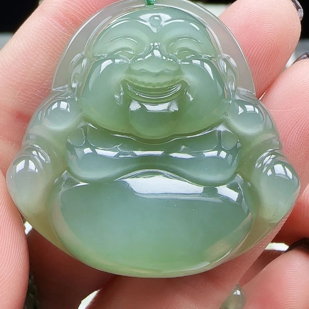 和田玉18K金镶嵌颈饰