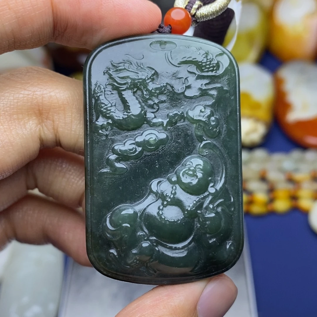 和田玉未镶嵌珠宝奇石