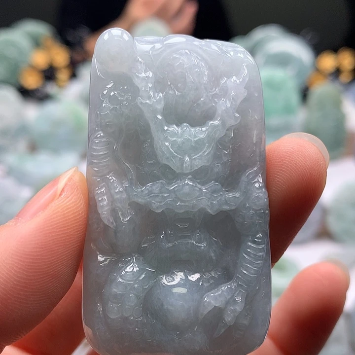 翡翠未镶嵌颈饰龙行天下福利