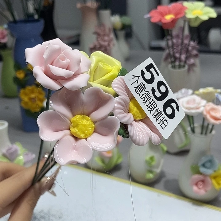 陶瓷纯手工捏花设计