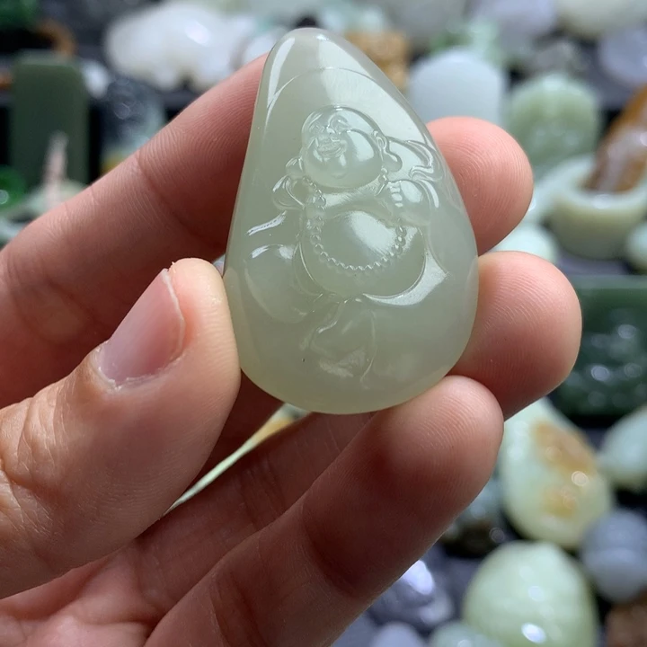 和田玉颈饰未镶嵌