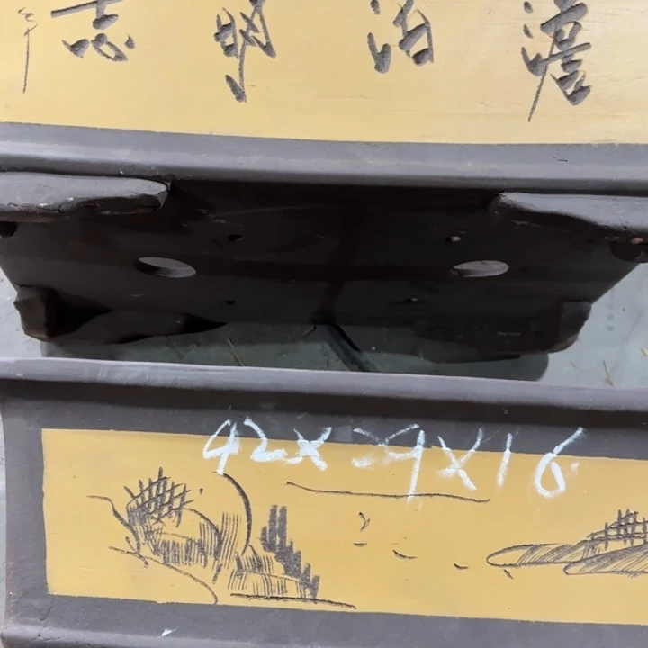 紫砂花盆         128-2