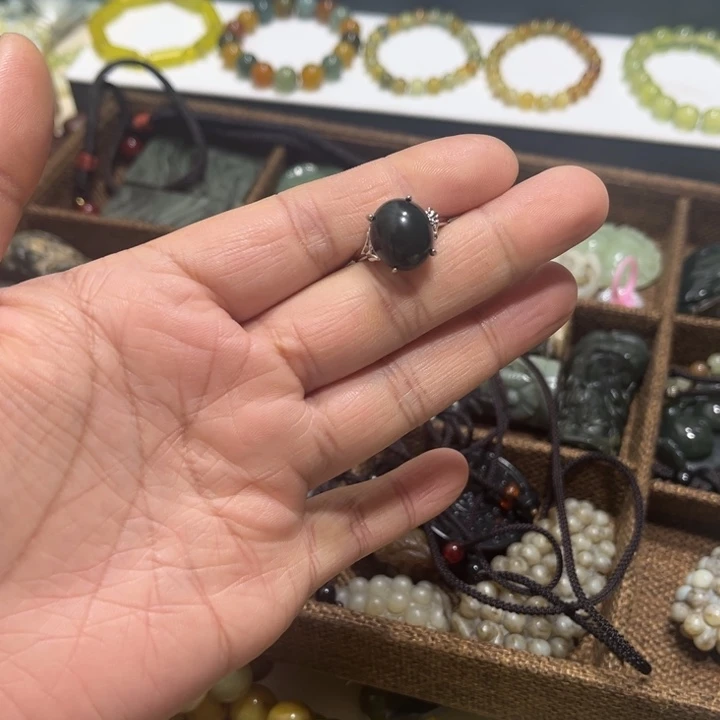 蛇纹石玉未镶嵌手链