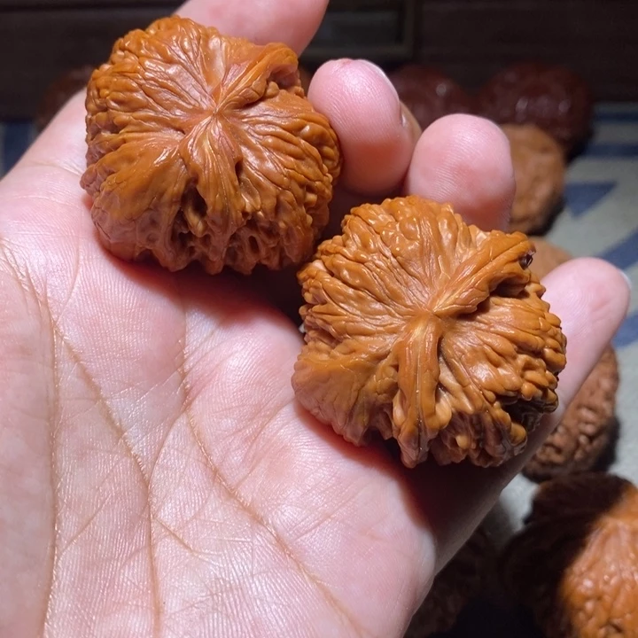 夏***包把件文玩核桃核桃