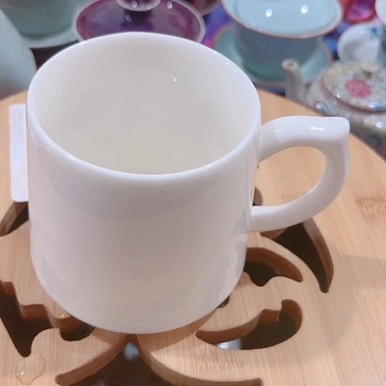 微瑕介意的勿拍！喜欢再下单，谢谢支持