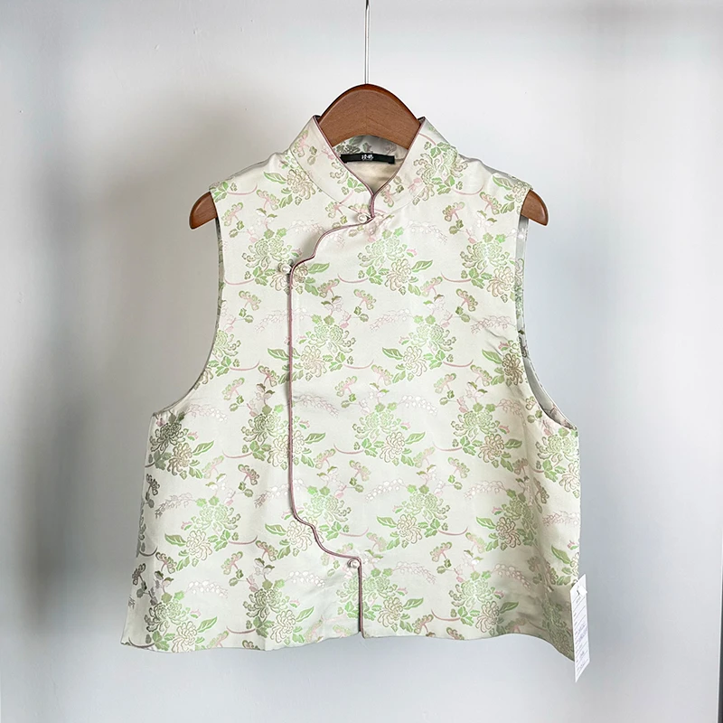 中国丝绸隆鹊『毛明山 米绿菊花纹』宋锦琵琶襟马甲 及两头如意