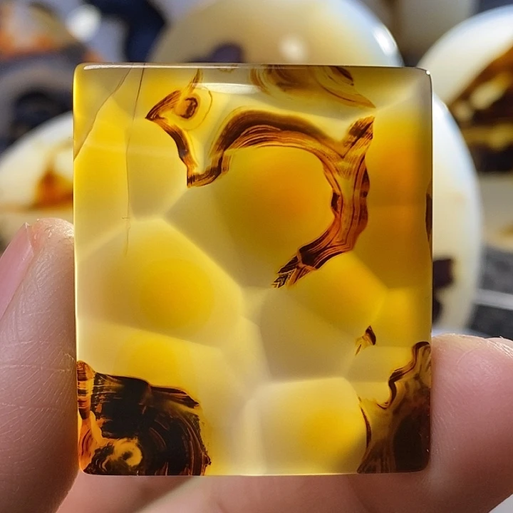 未镶嵌颈饰玛瑙/玉髓