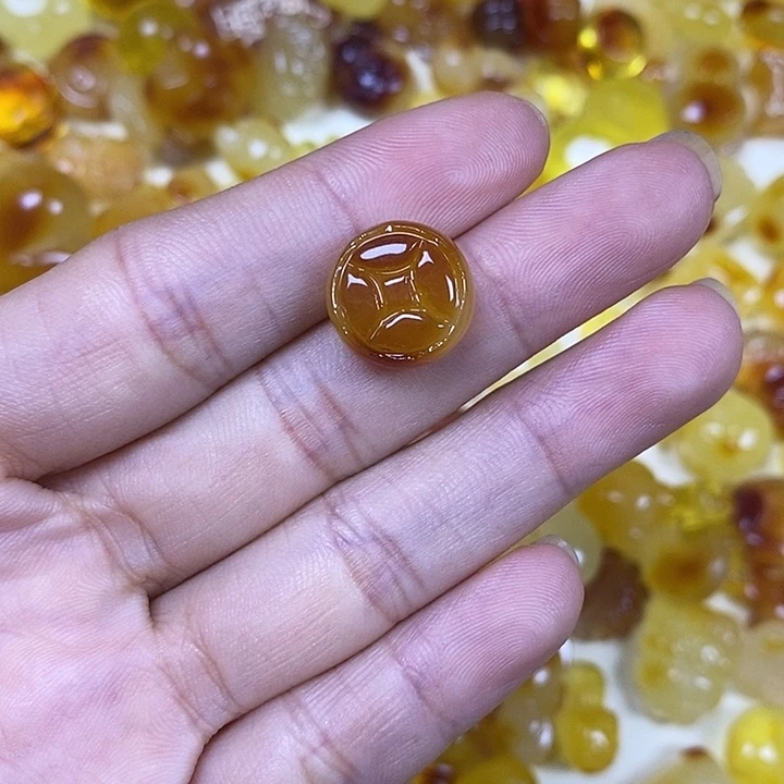 吊坠橄榄核钱币119