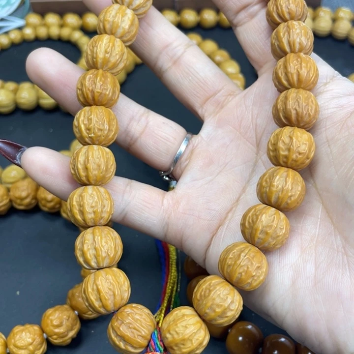 猴头核桃吊坠精品