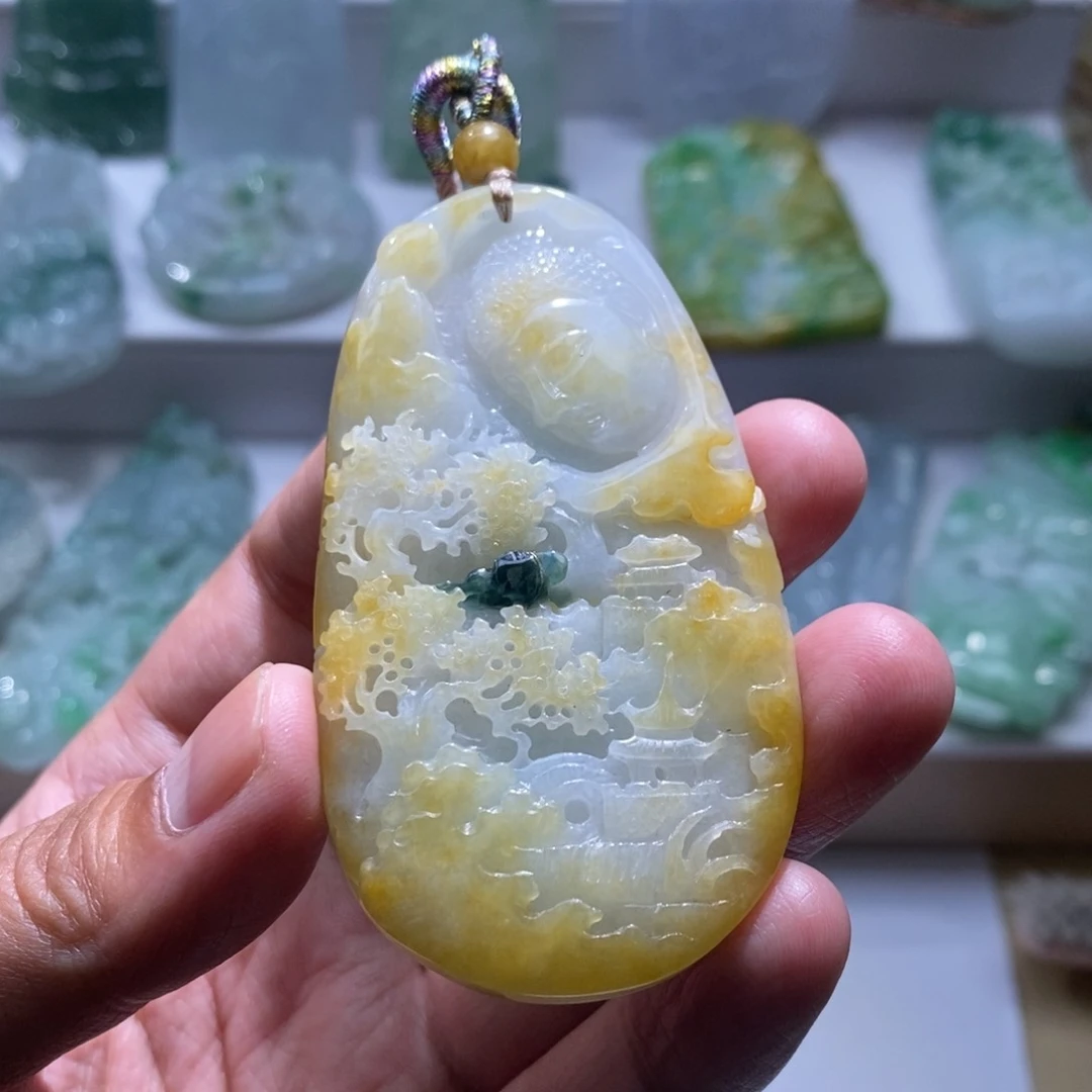 【闪购商品】翡翠颈饰未镶嵌佛