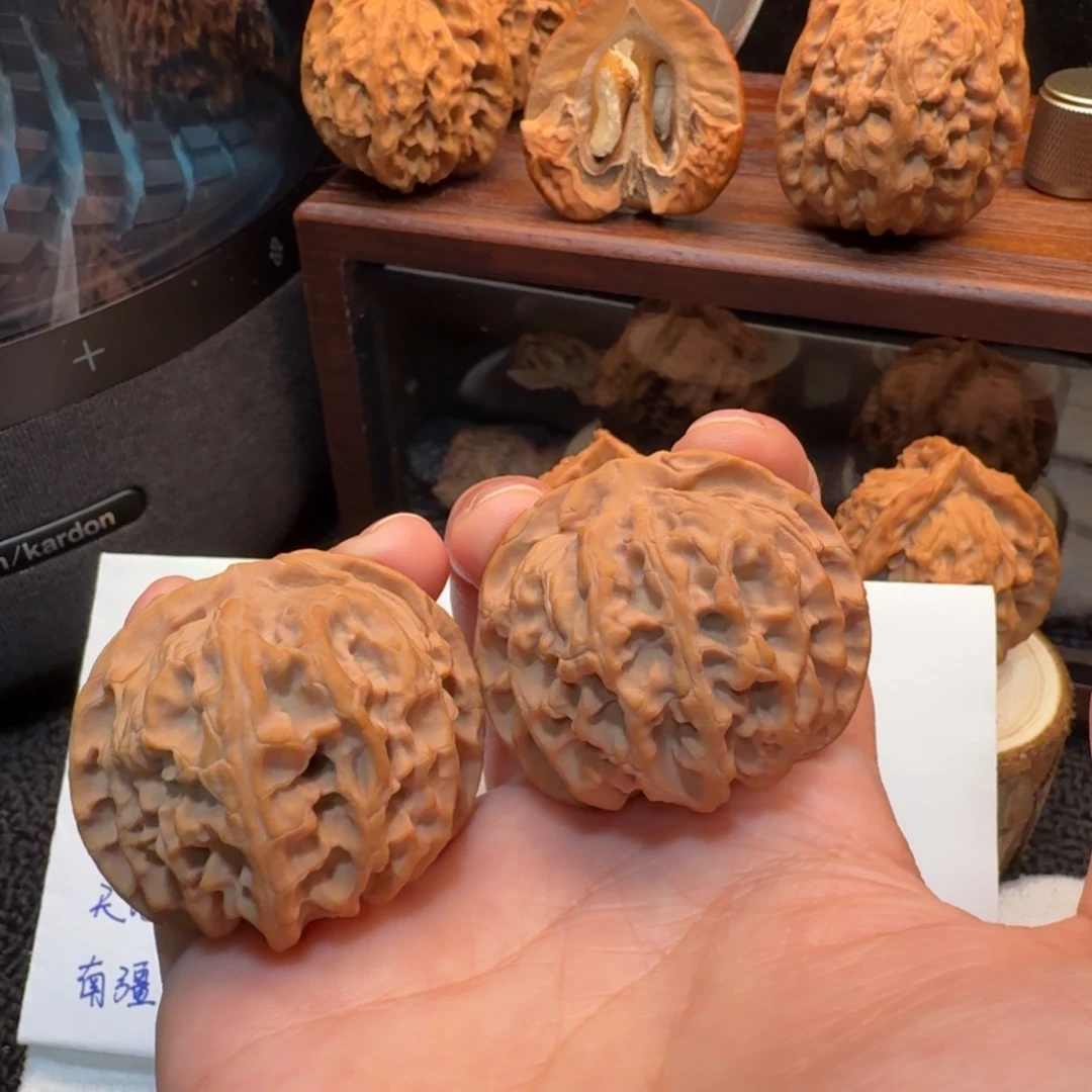 北***售文玩核桃把件43+苹果园