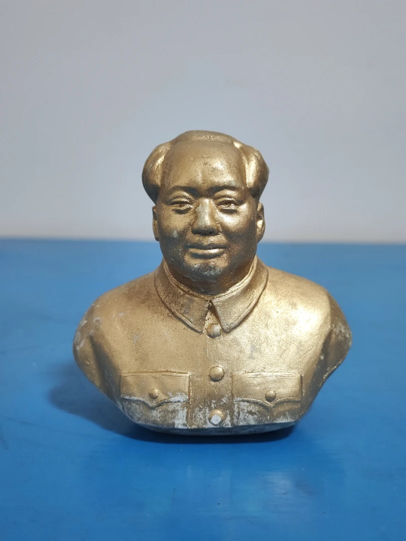 教员金粉石膏像金粉不同程度脱落可挑选