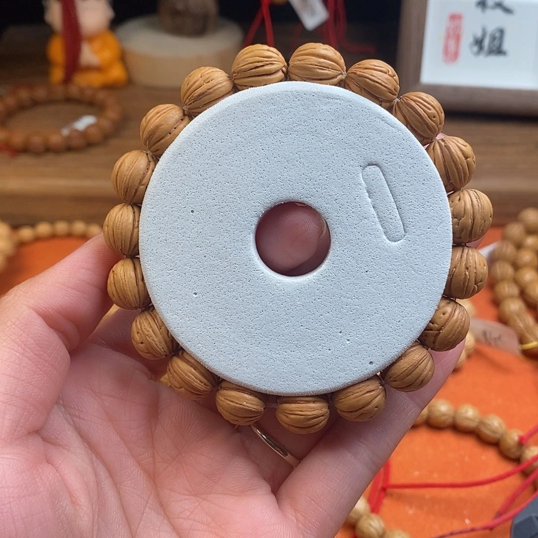 桃核手串奶油麦草13 （尺寸误差0.5之间）