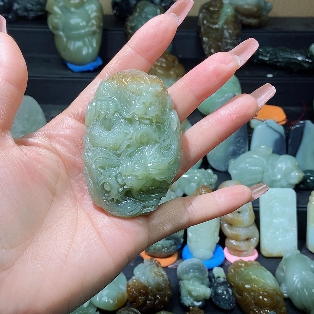 和田玉颈饰未镶嵌千*.