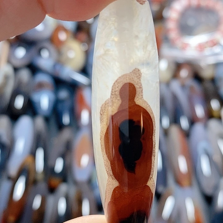 玛瑙/玉髓颈饰合金