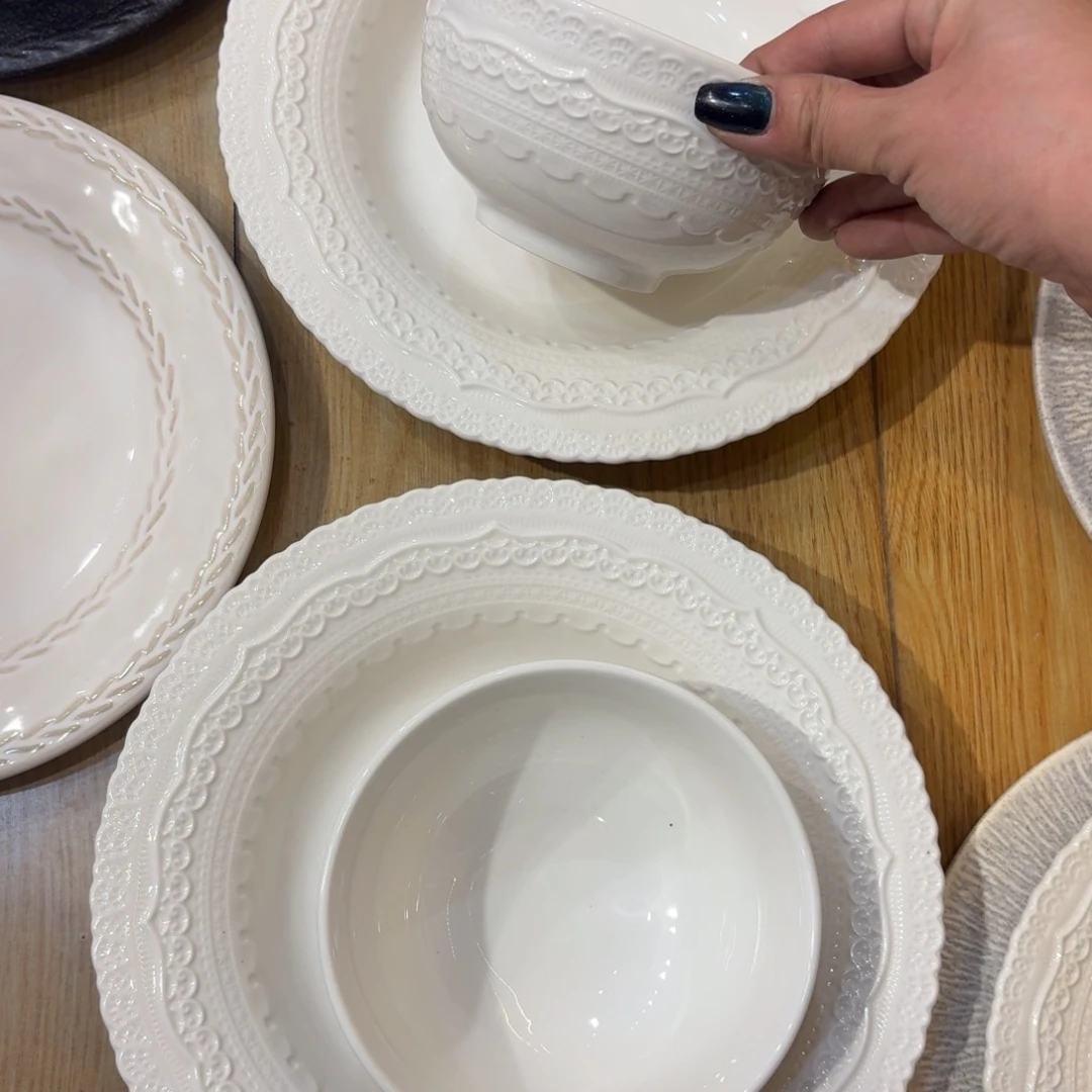 瓷四个四个四个四个