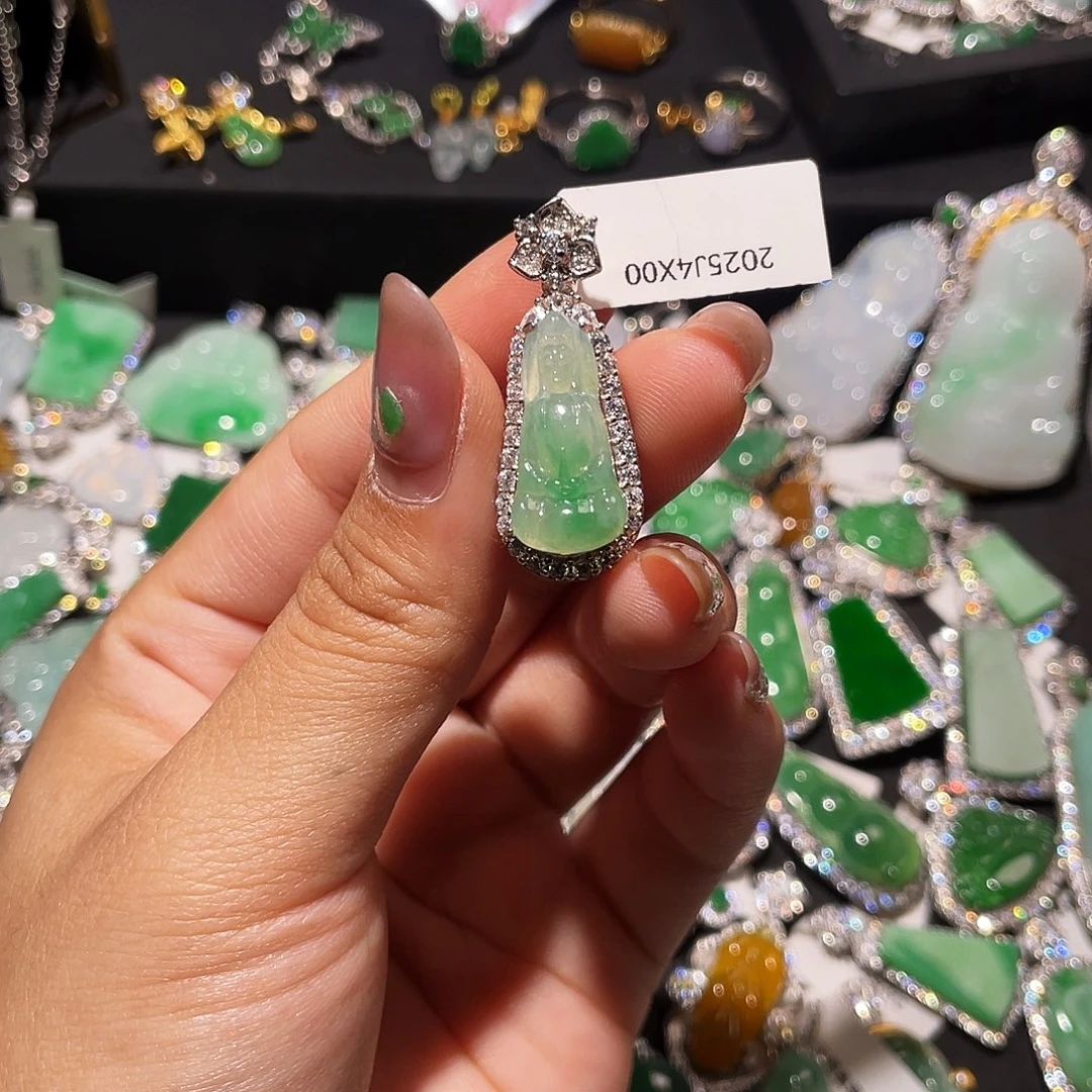 翡翠银S925镶嵌颈饰