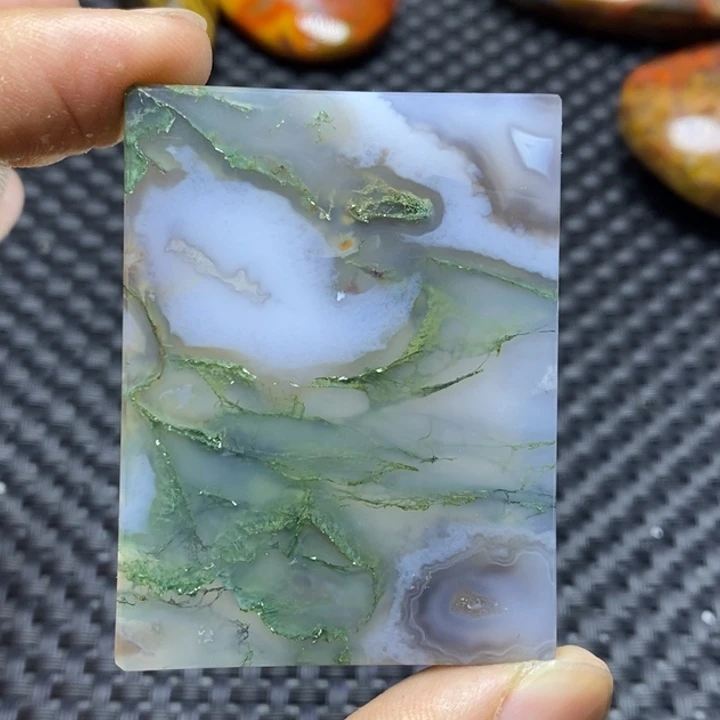 玛瑙/玉髓颈饰未镶嵌绿***湾