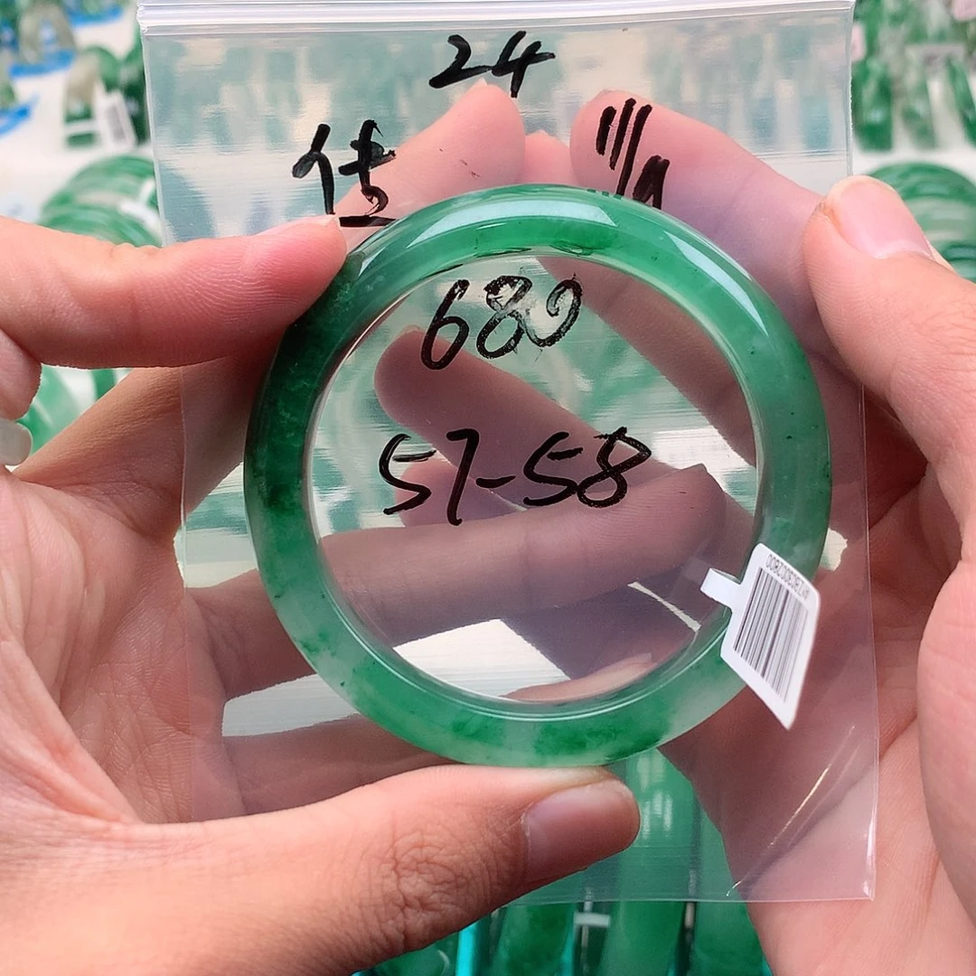 石英质玉（非洲翠）未镶嵌手镯57-58 24号