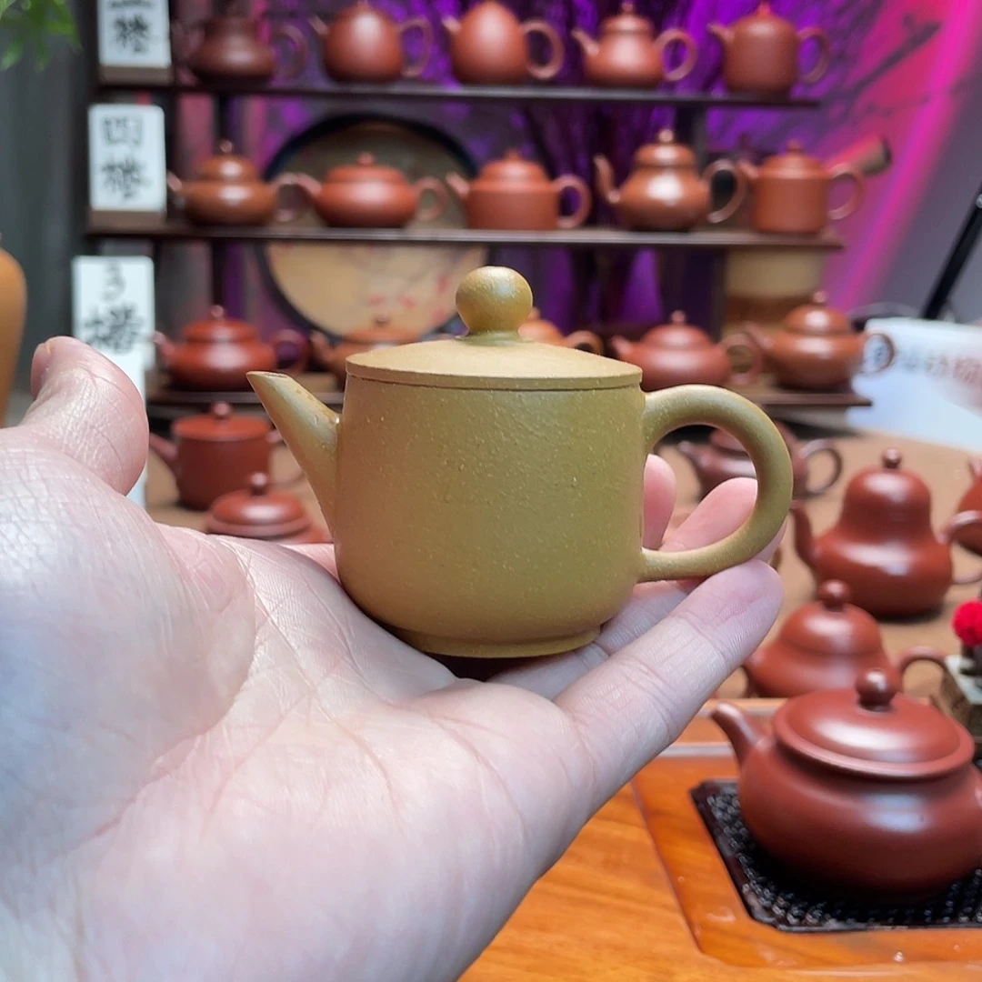 紫砂茶壶深*黄段汉瓦60c