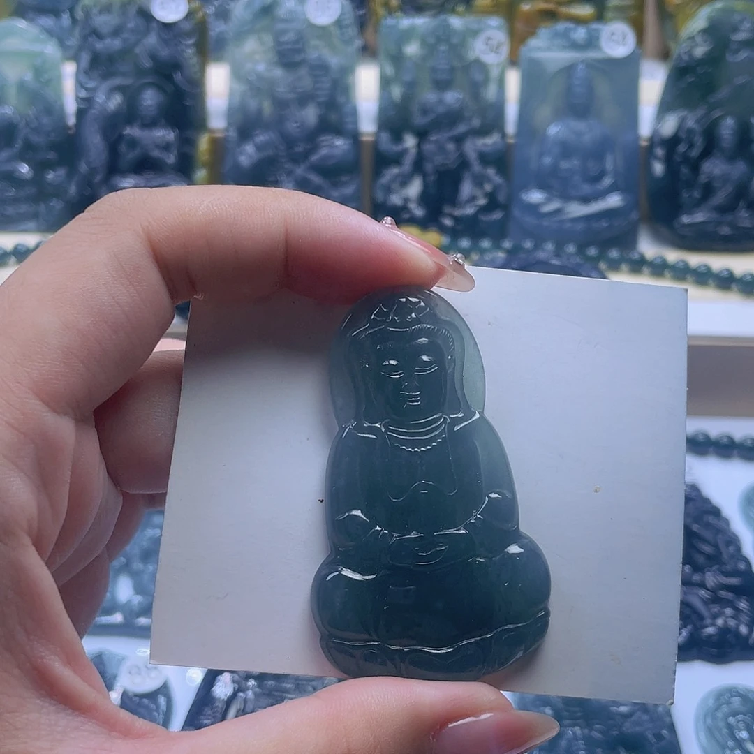 翡翠未镶嵌颈饰翡翠未镶嵌