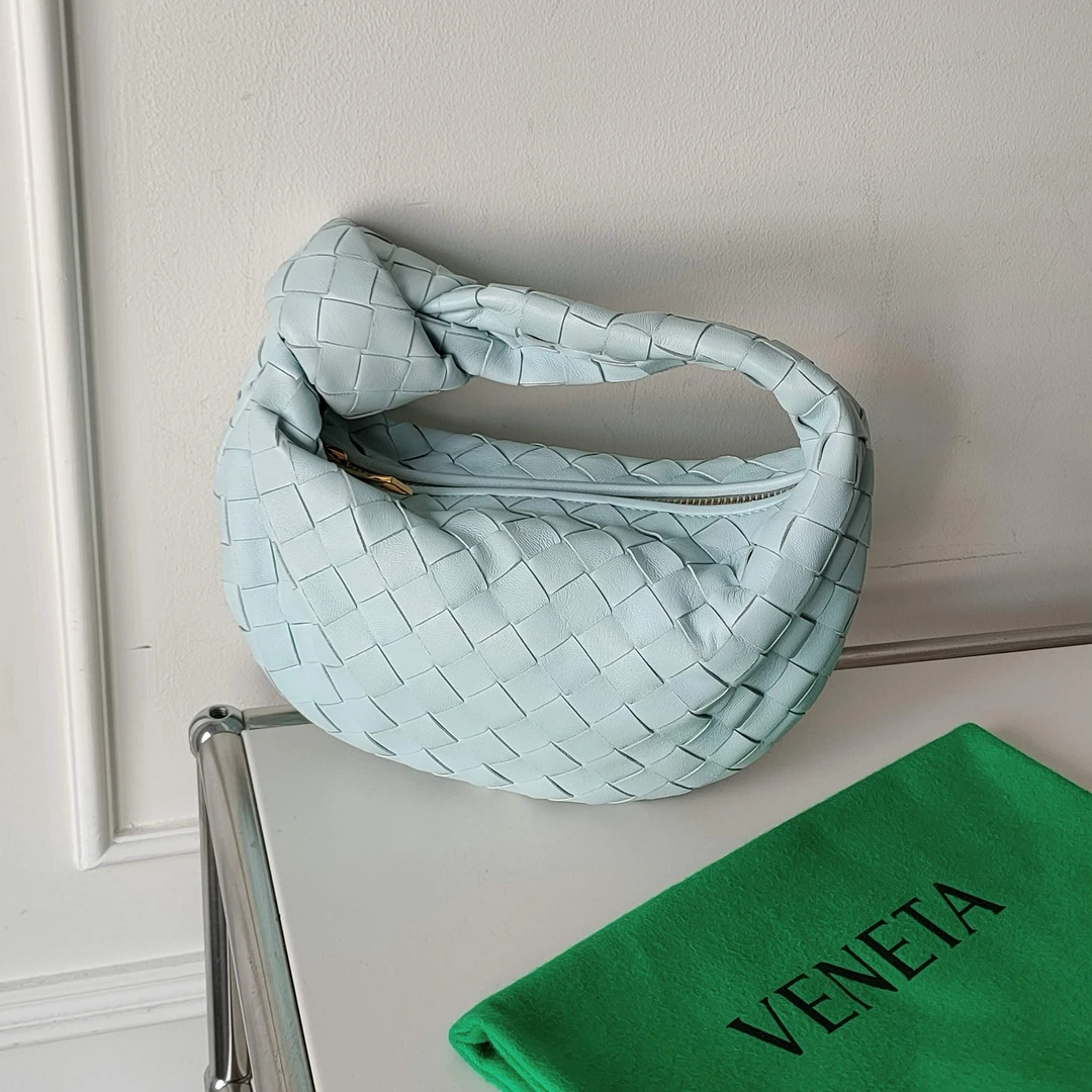 95新 BOTTEGA VENETA/葆蝶家 婴儿蓝jodie mini二代手提包 40071