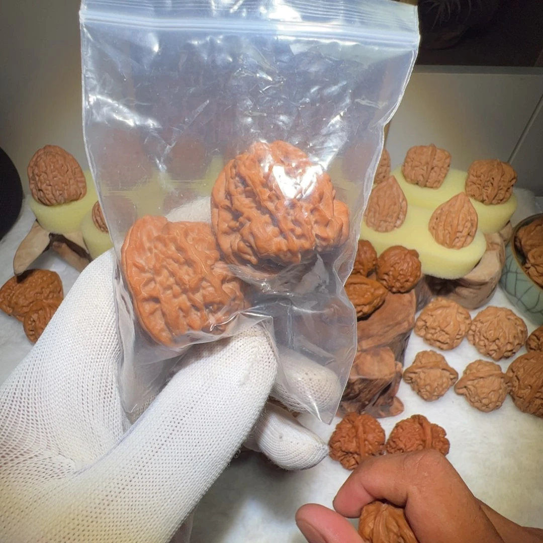 三***哟文玩核桃吊坠东皇