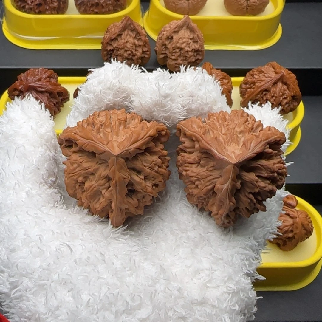 文玩核桃把件官帽奔全50