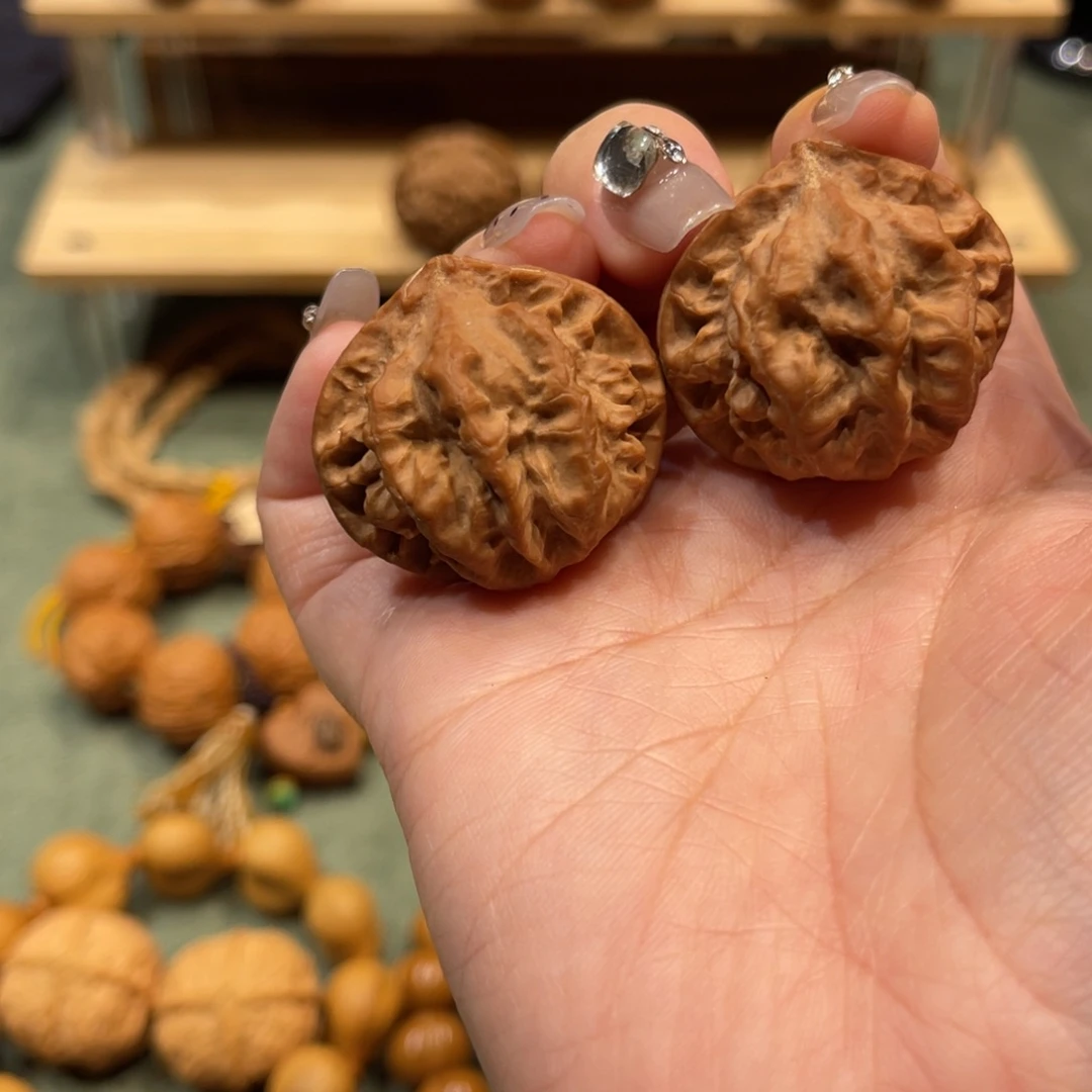 把件文玩核桃帝王龙脊