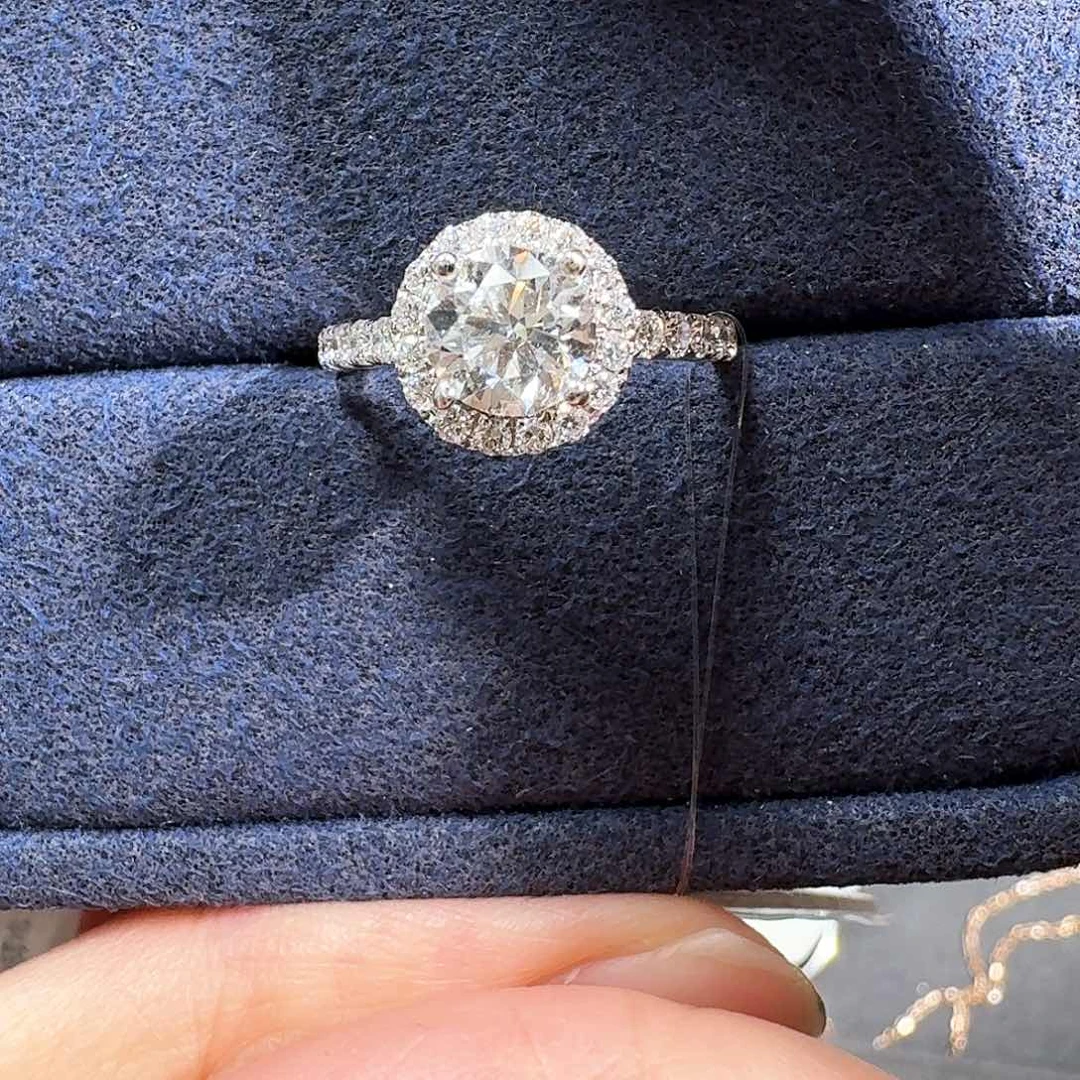 钻石戒指/指环18K金镶嵌