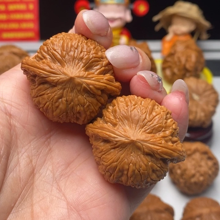 核桃文玩核桃泥鳅背39尺