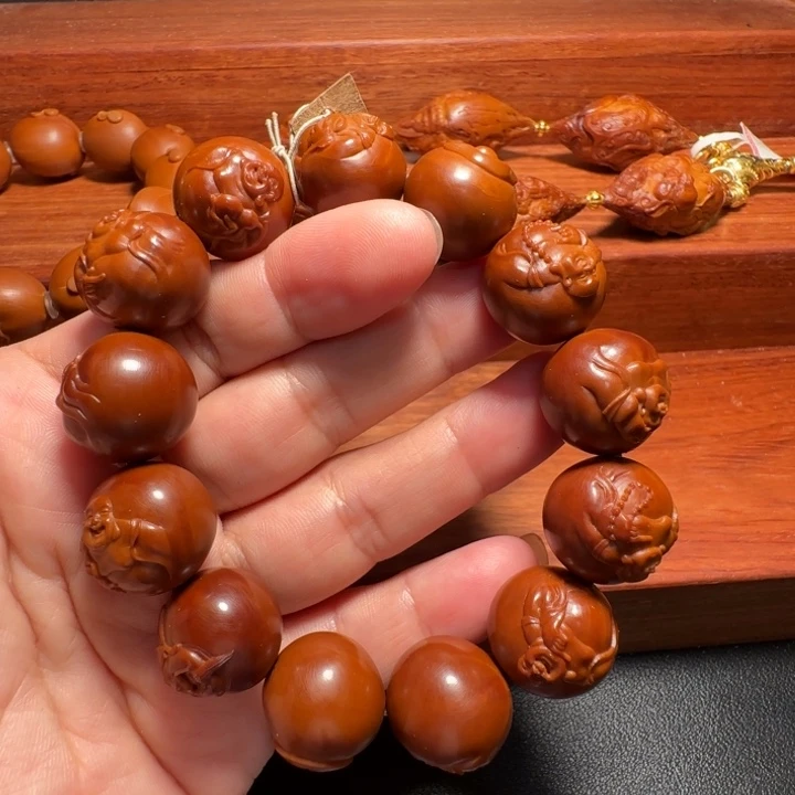 吊坠橄榄核正圆弥勒