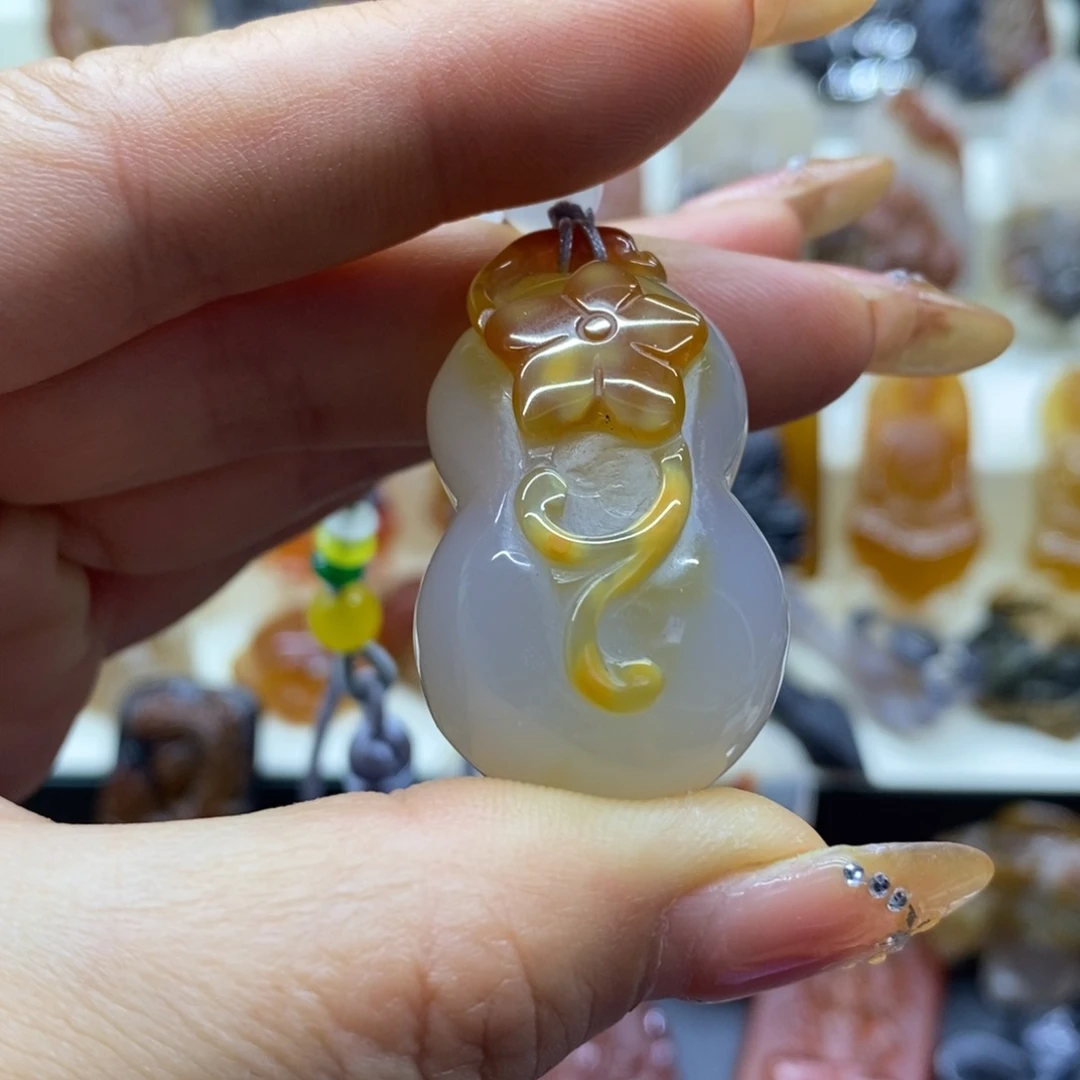 玛瑙/玉髓吊坠(赠链)未镶嵌吊坠