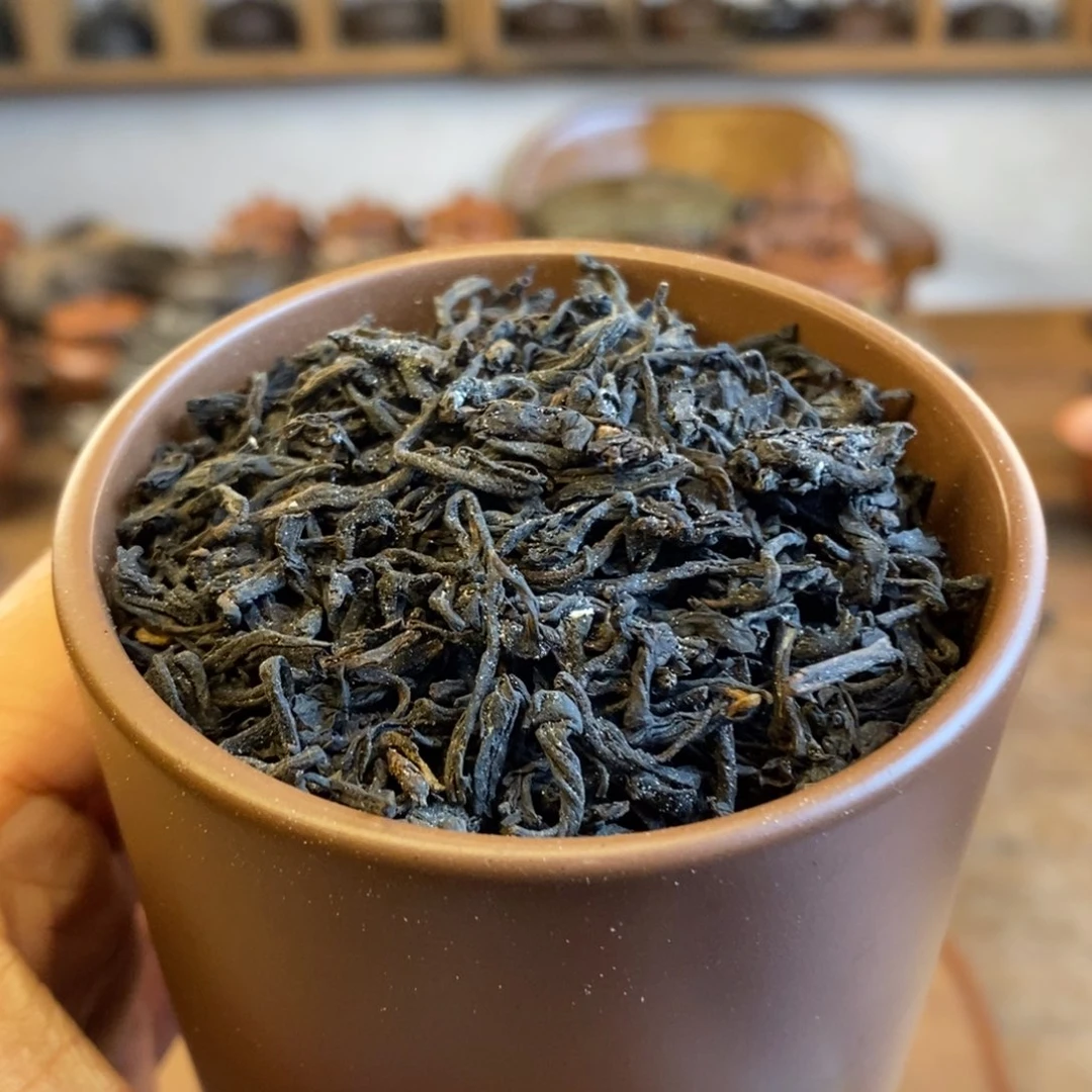 雅***哈坭兴陶茶壶…………坭兴陶